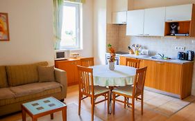 Bernadett Villa Apartman 2